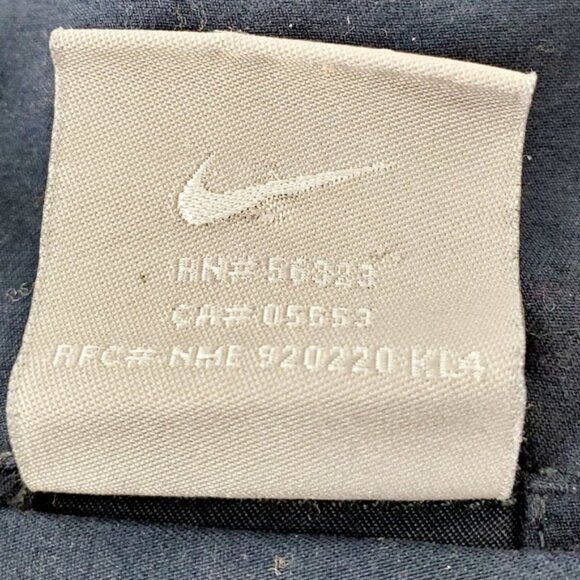 Nike Women's  Medium Blue and White Light Weight Zipper Front Athletic Jacket - Picture 9 of 11